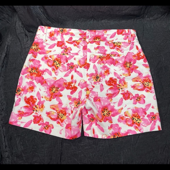 NWT Women's Isaac Mizrahi Water Color Shorts - Picture 2 of 7